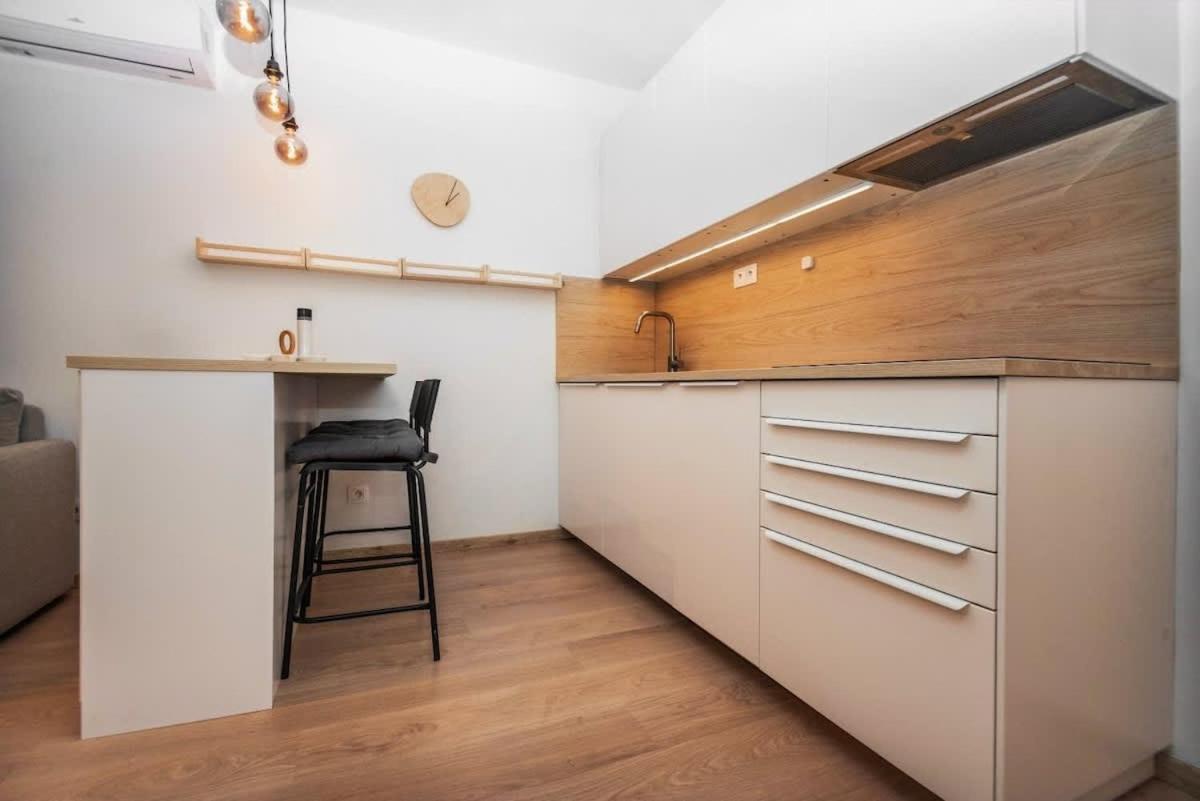 ברטיסלאבה City Center Apartment - Modern & Elegant מראה חיצוני תמונה